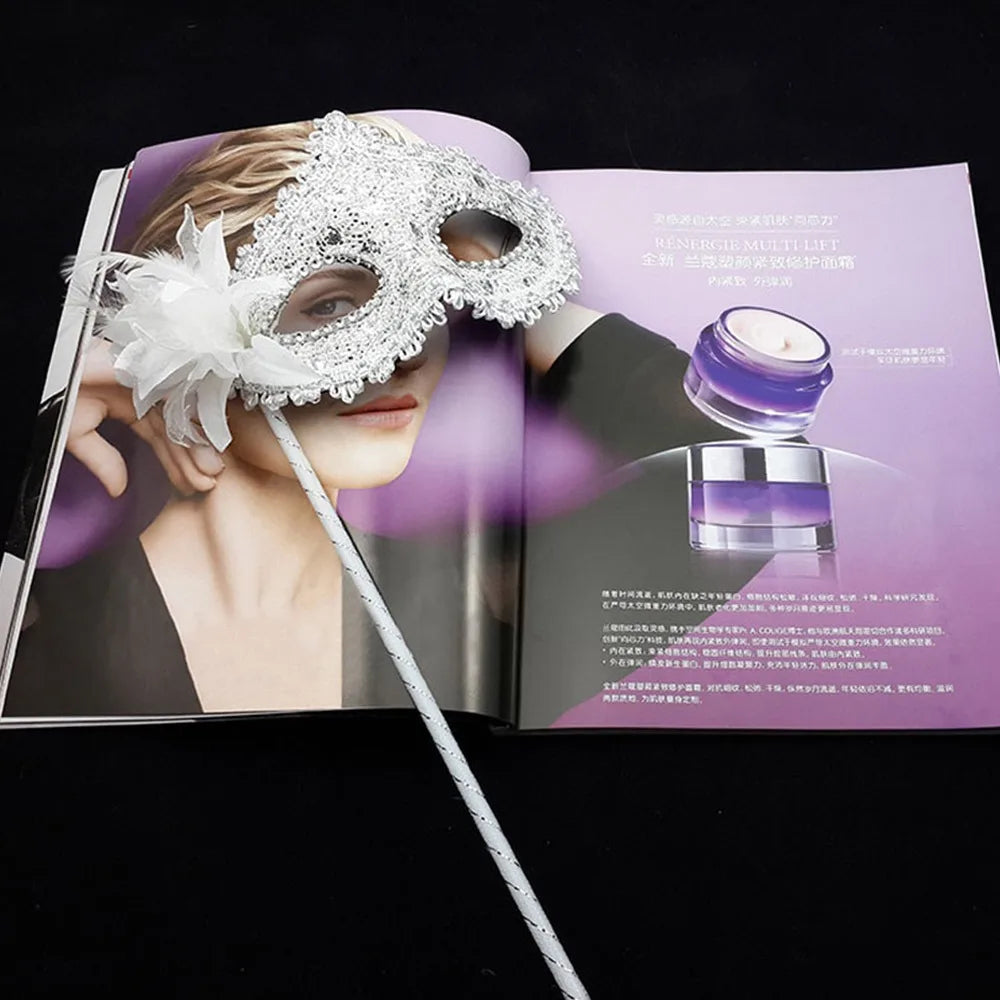 Fashion Horror Halloween Skull Mask Halloween Cosplay Costume LED Cold Light Mask LED Light Cosplay Mask Party Makeup Ball